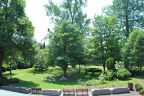 La Roseraie. Gaume-Ardenne-lacuisine sur Semois.